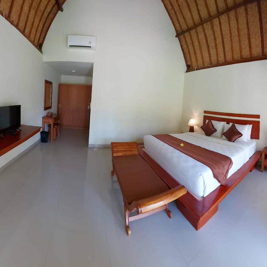 The Tinsi Hotel Toyapakeh ภายนอก รูปภาพ